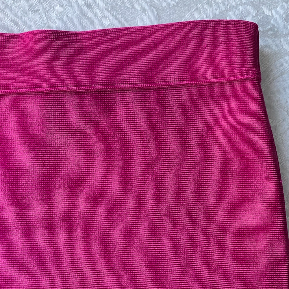 Guess by Marciano size XXS bandage skirt - Picture 3 of 13